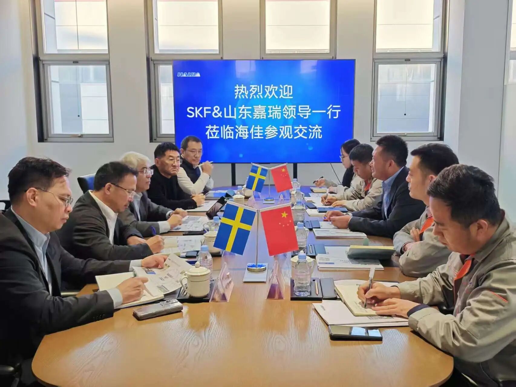 斯凱孚與海佳機(jī)械集團(tuán)達(dá)成戰(zhàn)略合作，共織紡機(jī)未來